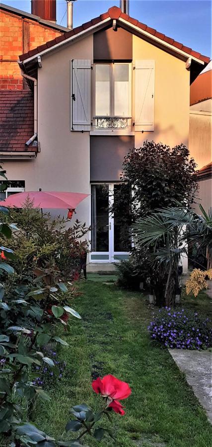 The Little House - Non Fumeur L'Hay-les-Roses Exterior photo