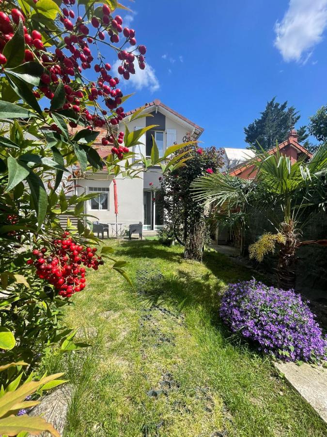 The Little House - Non Fumeur L'Hay-les-Roses Exterior photo